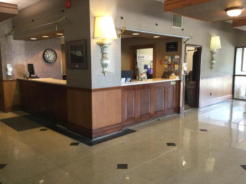 Deluxe One-Bedroom King Suite - Non-Smoking